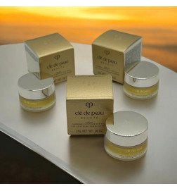 Clé de Peau Beauté Eye Contour Cream Supreme – Luxury Anti-Aging Eye Treatment 15 ml